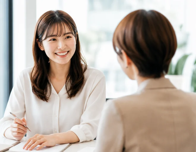 担当者と面談している様子